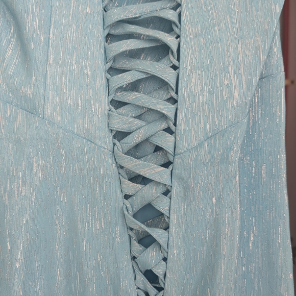 Costume: Handmade Frozen Elsa Gown And Cape, plus Crown with full price offer - Picture 10 of 17